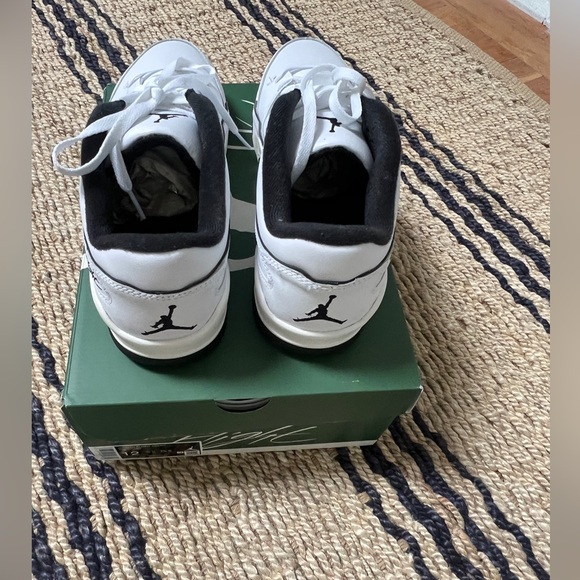 Jordan Flight Court Men’s White/Black Sneakers. Size 12 New in box. - Picture 7 of 8